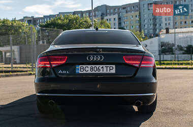 Седан Audi A8 2013 в 
