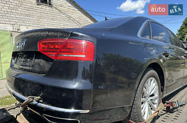 Седан Audi A8 2013 в 