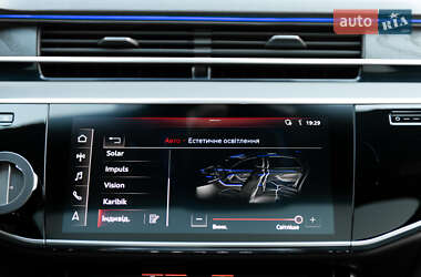 Седан Audi A8 2018 в 