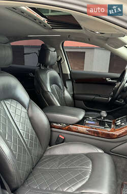Седан Audi A8 2012 в 