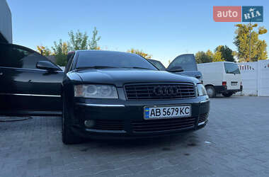 Седан Audi A8 2005 в 