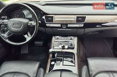 Седан Audi A8 2015 в 