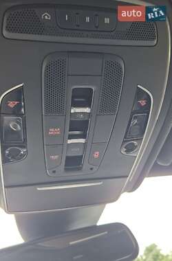 Седан Audi A8 2015 в 