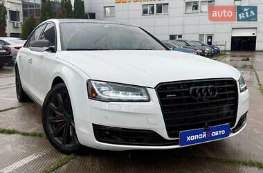 Седан Audi A8 2016 в 