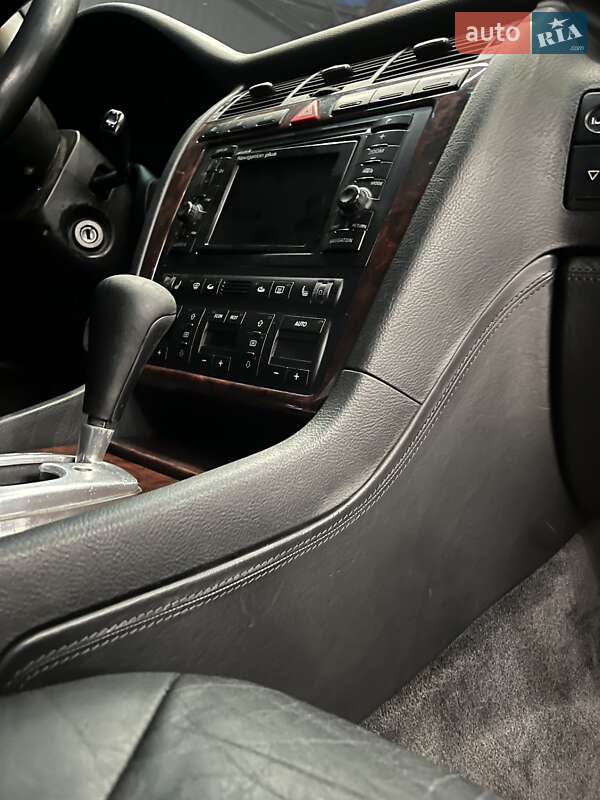 Седан Audi A8 2000 в Львове