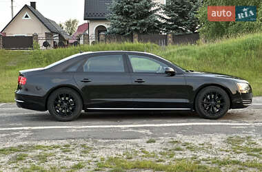 Седан Audi A8 2012 в 