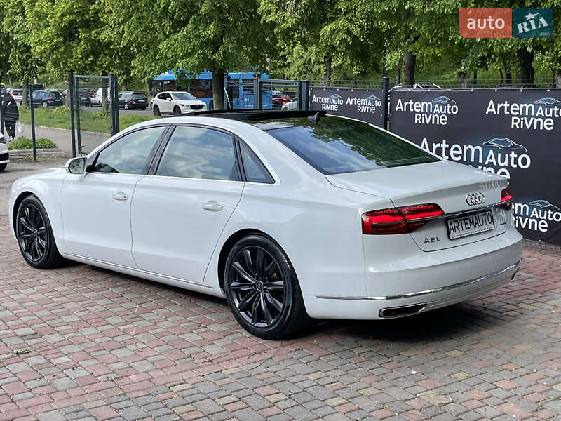 Audi A8 2016