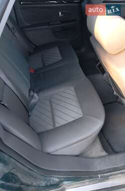 Седан Audi A8 2001 в 