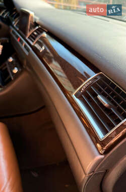 Седан Audi A8 2005 в 