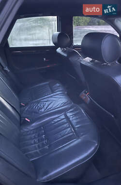 Седан Audi A8 1999 в 