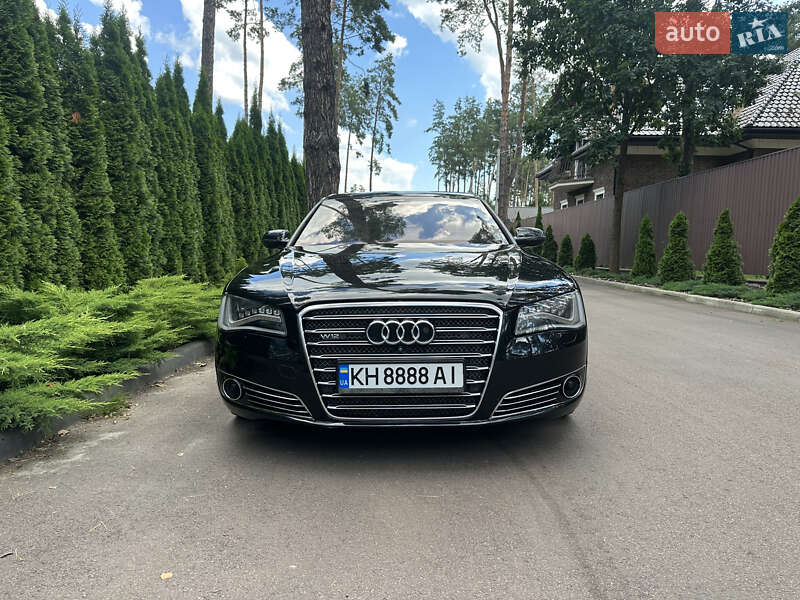 Седан Audi A8 2012 в Киеве