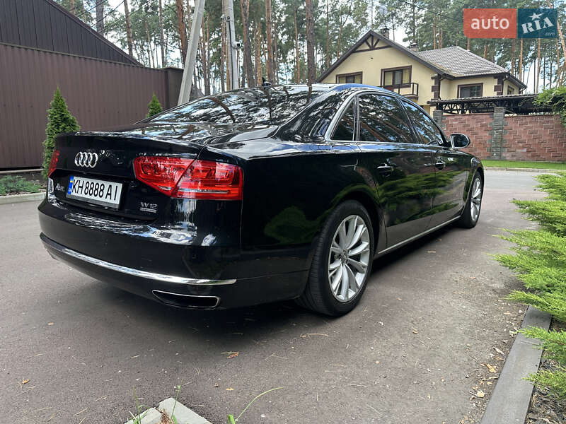 Седан Audi A8 2012 в Киеве