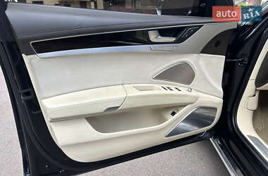 Седан Audi A8 2012 в 