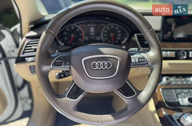 Седан Audi A8 2014 в 