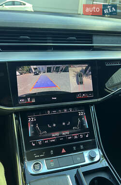 Седан Audi A8 2020 в 