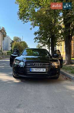 Седан Audi A8 2015 в 