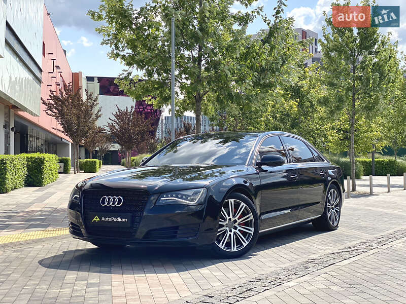 Седан Audi A8 2012 в Києві