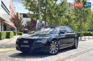 Седан Audi A8 2012 в 