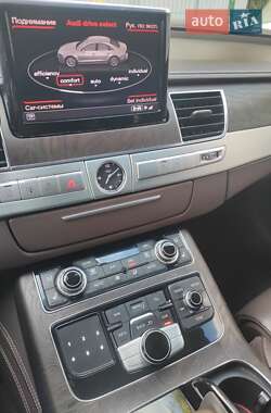 Седан Audi A8 2013 в 