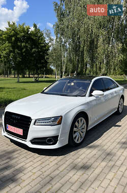 Седан Audi A8 2016 в 