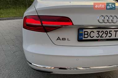 Седан Audi A8 2015 в 