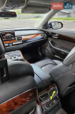Седан Audi A8 2013 в 