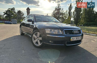 Седан Audi A8 2004 в Киеве