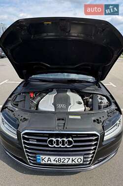 Седан Audi A8 2017 в 
