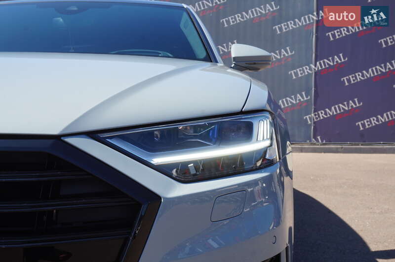Седан Audi A8 2021 в Одессе