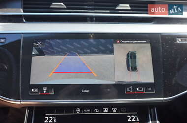 Седан Audi A8 2021 в 