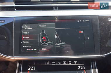 Седан Audi A8 2021 в 