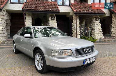 Седан Audi A8 2001 в Львове