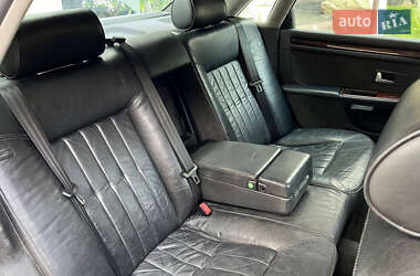Седан Audi A8 2001 в 