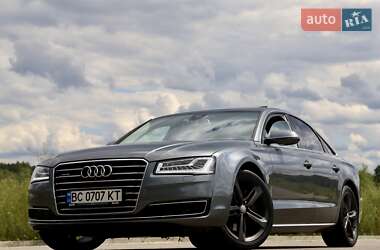 Седан Audi A8 2015 в Дрогобичі
