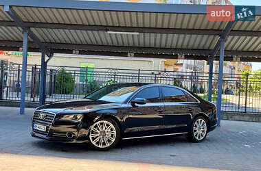 Седан Audi A8 2011 в 