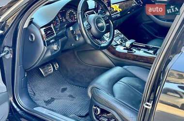 Седан Audi A8 2011 в 