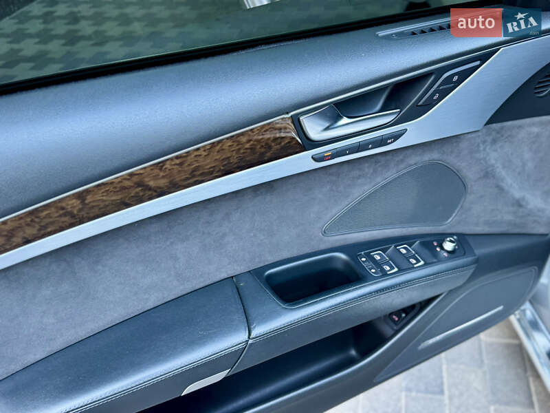Седан Audi A8 2010 в Лубнах фото 20 Седан Audi A8 2010 в Лубнах