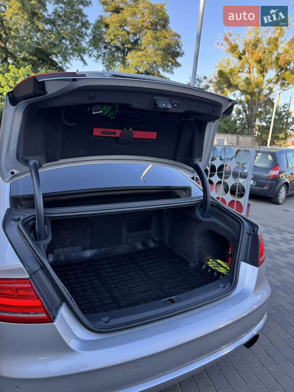 Седан Audi A8 2010 в Лубнах фото 36 Седан Audi A8 2010 в Лубнах