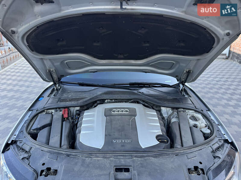 Седан Audi A8 2010 в Лубнах фото 45 Седан Audi A8 2010 в Лубнах
