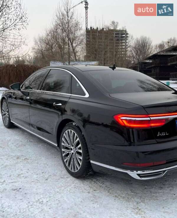 Седан Audi A8 2018 в Хмельницком
