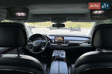 Седан Audi A8 2015 в 