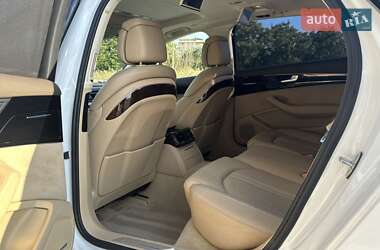 Седан Audi A8 2014 в Ивано-Франковске
