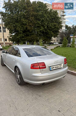 Седан Audi A8 2009 в 