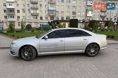 Седан Audi A8 2009 в 
