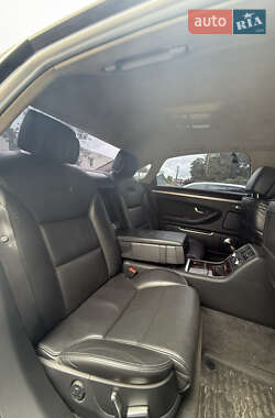Седан Audi A8 2009 в 