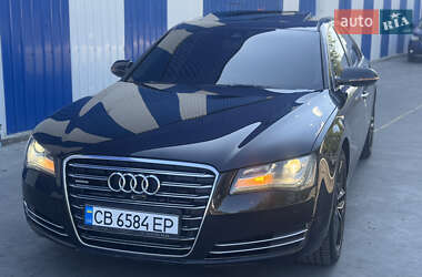 Седан Audi A8 2012 в 