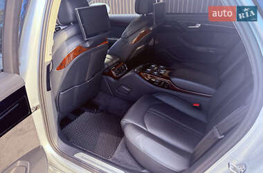 Седан Audi A8 2013 в 