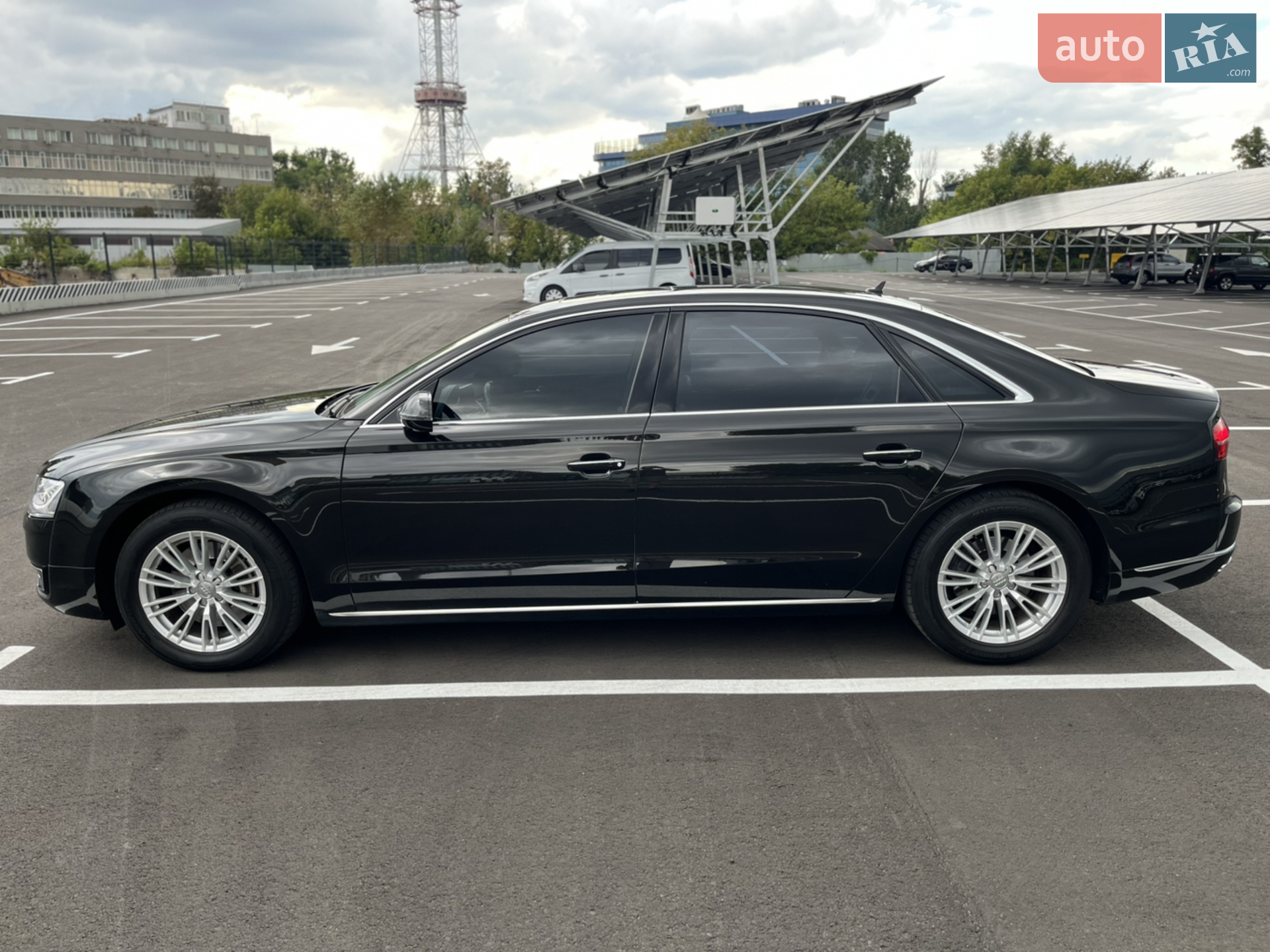 2017 Audi A8 - мініатюра 3