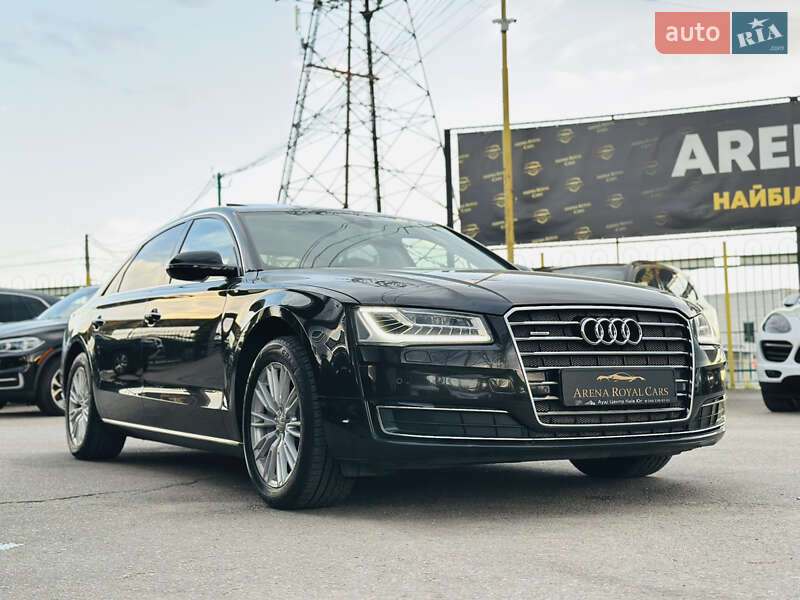 Седан Audi A8 2017 в Харькове