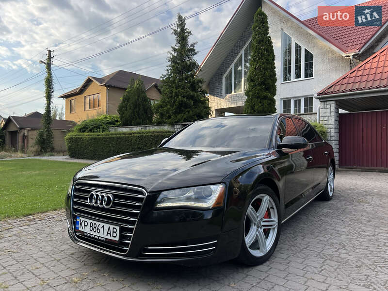 Седан Audi A8 2013 в 